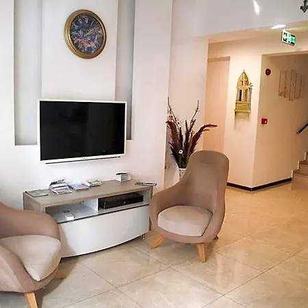 Hermes Hotel